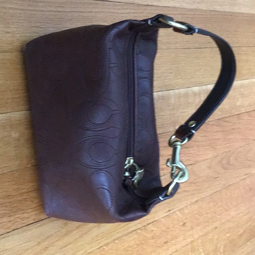 Coach small clutch purse. Authentic, brown leather